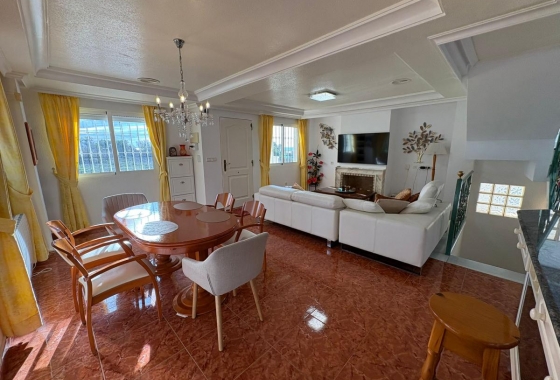 Reventa - Villa - Torrevieja