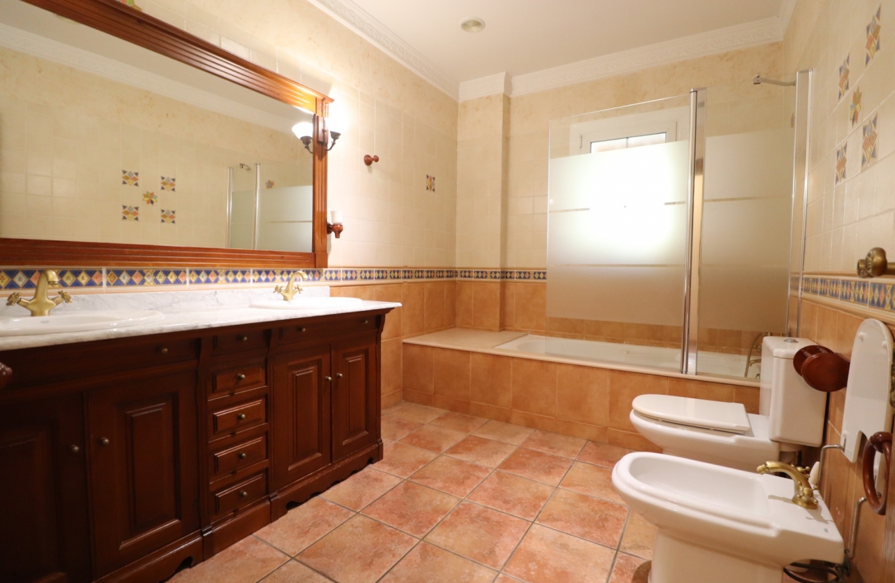 Resale - Villa - Rojales - Los Palacios