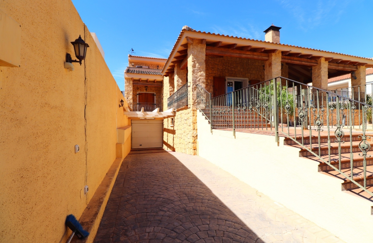 Resale - Villa - Rojales - Los Palacios