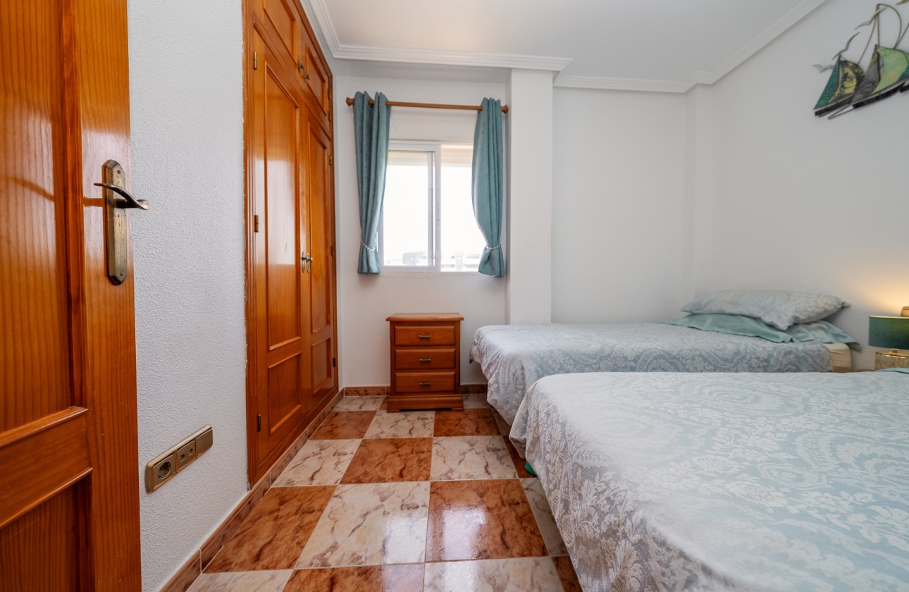 Reventa - Villa - Orihuela Costa - Playa Flamenca