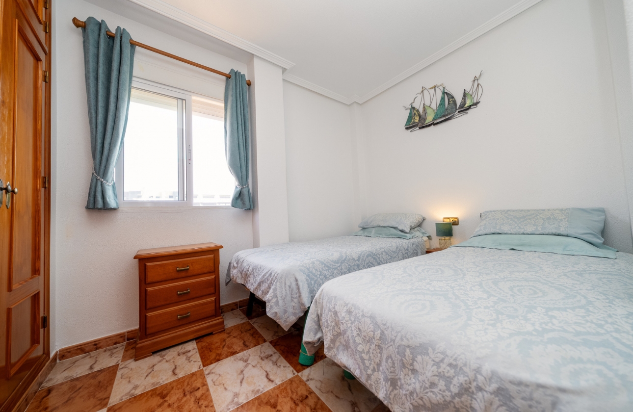 Reventa - Villa - Orihuela Costa - Playa Flamenca
