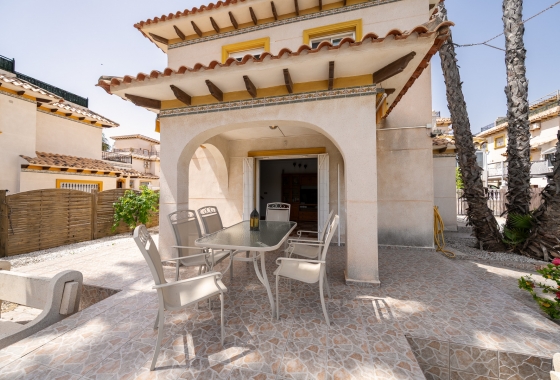 Reventa - Villa - Orihuela Costa - Playa Flamenca