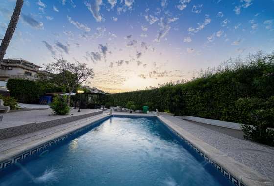 Reventa - Villa - Orihuela Costa - Playa Flamenca