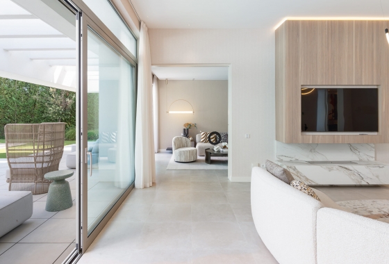 Obra nueva - Villa - Estepona