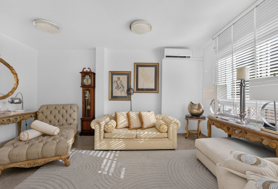 Resale - Duplex - Bigastro