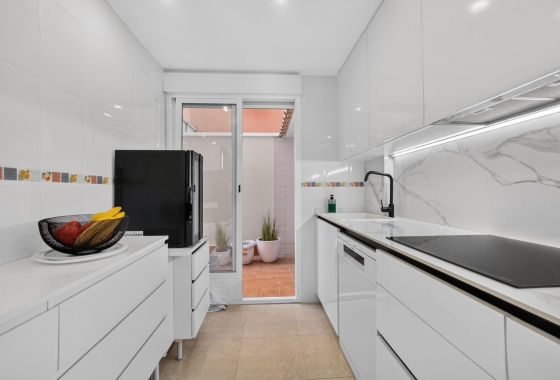Resale - Duplex - Bigastro