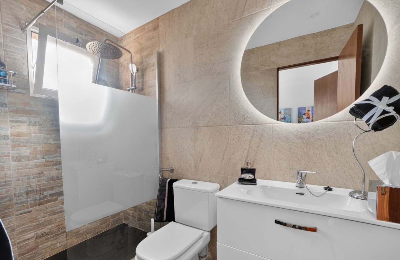 Resale - Duplex - Bigastro
