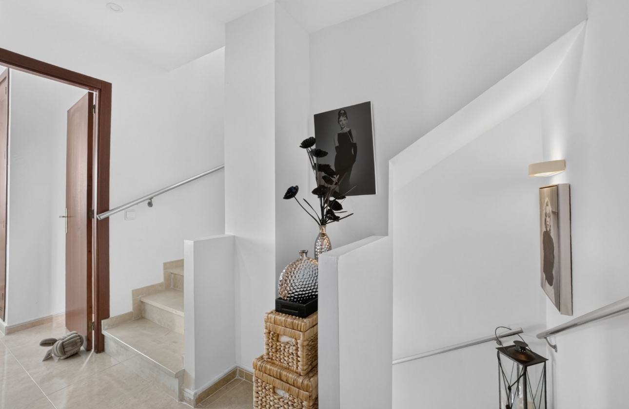 Resale - Duplex - Bigastro
