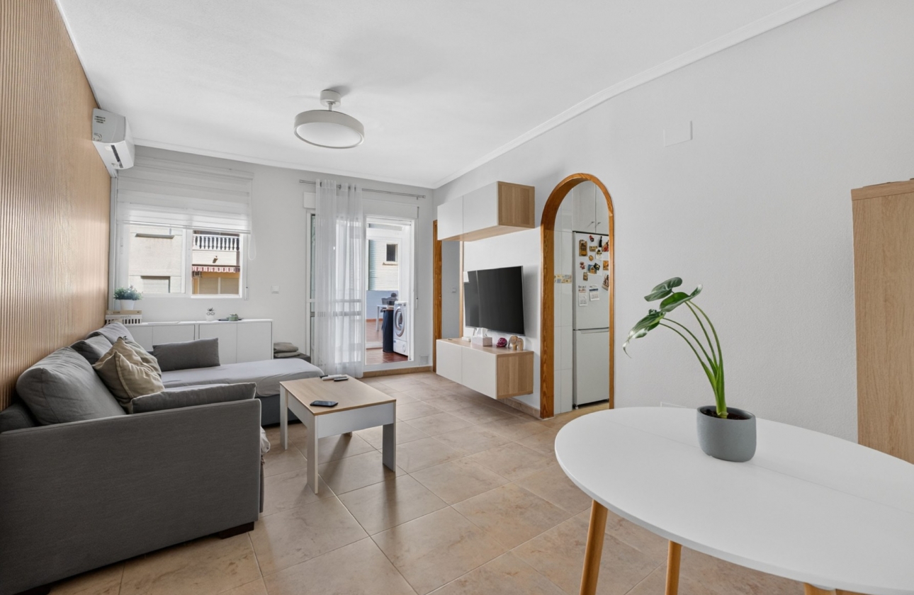 Reventa - Apartment - Torrevieja - Centro