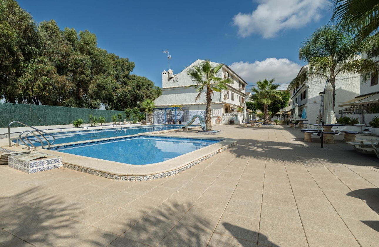 Resale - Townhouse - Torrevieja - Los Altos