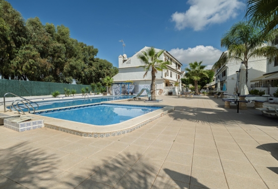 Resale - Townhouse - Torrevieja - Los Altos