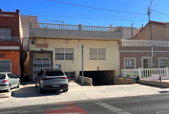 Reventa - Adosado - Orihuela - Bigastro