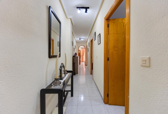 Resale - Apartment - Torrevieja - Playa del Cura