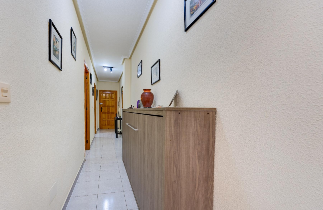 Resale - Apartment - Torrevieja - Playa del Cura
