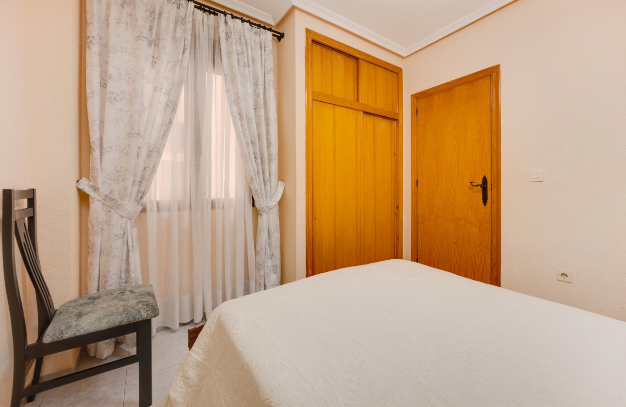 Resale - Apartment - Torrevieja - Playa del Cura