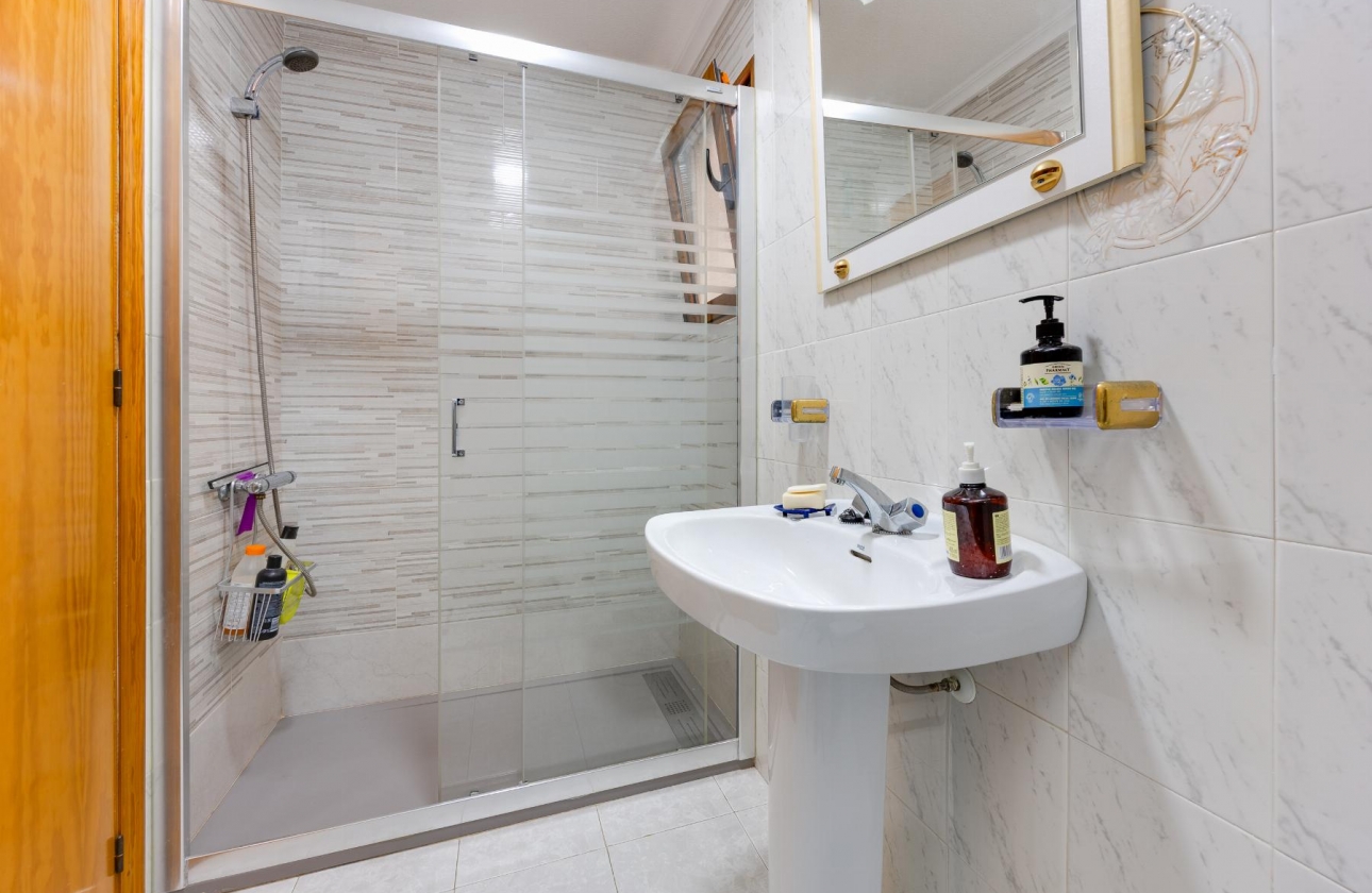 Resale - Apartment - Torrevieja - Playa del Cura