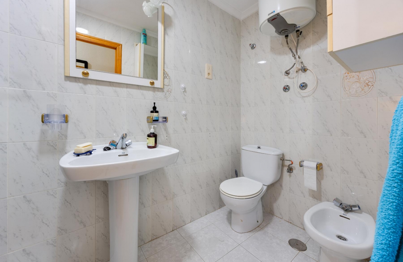Resale - Apartment - Torrevieja - Playa del Cura
