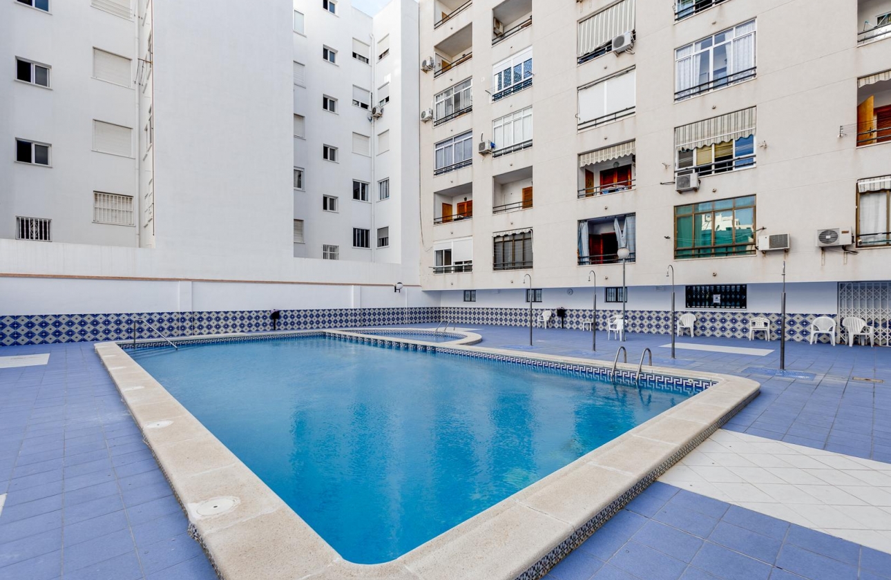 Resale - Apartment - Torrevieja - Playa del Cura