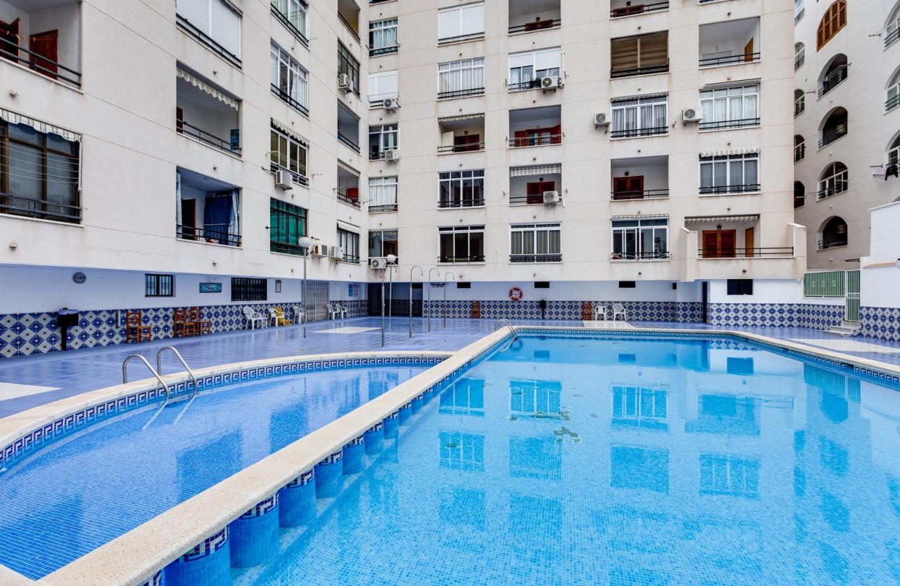 Resale - Apartment - Torrevieja - Playa del Cura