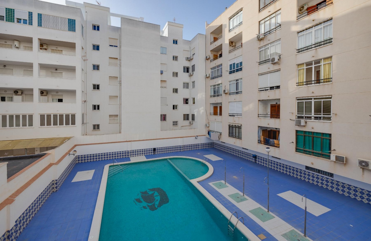 Resale - Apartment - Torrevieja - Playa del Cura