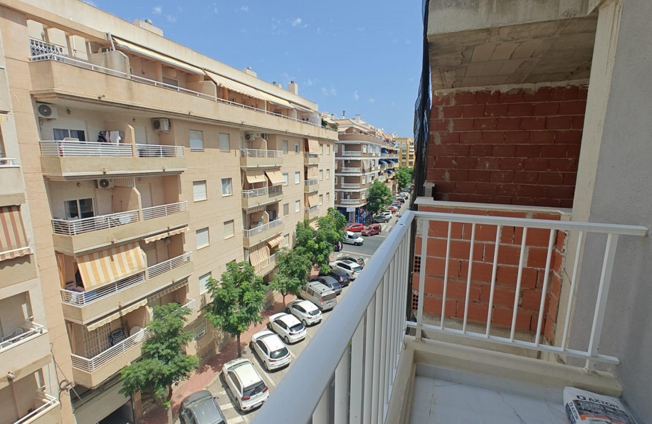 Reventa - Apartment - Torrevieja - Acequion