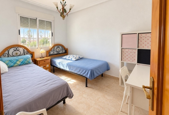 Reventa - Adosado - Torrevieja - El limonar