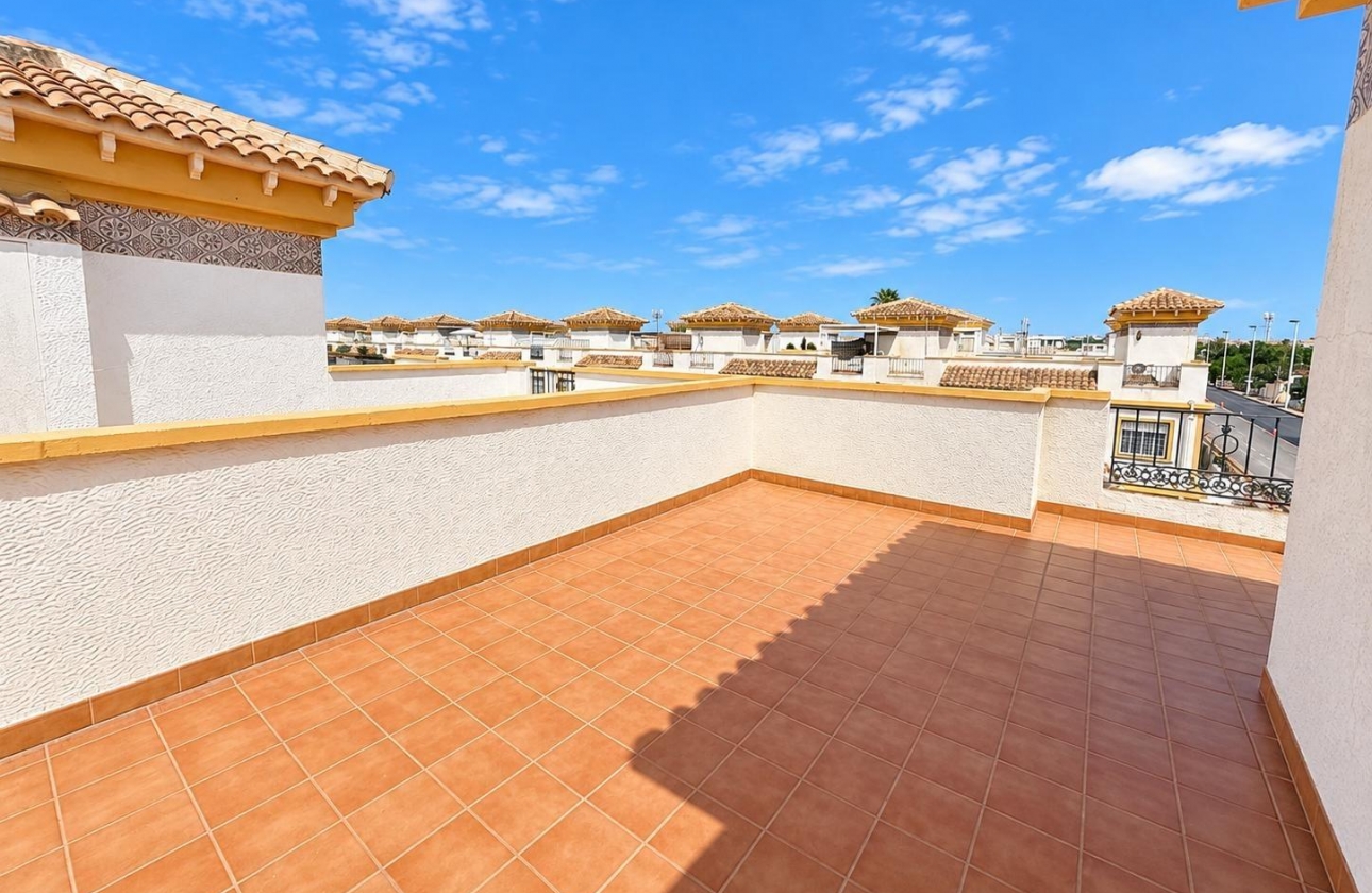Reventa - Adosado - Torrevieja - El limonar