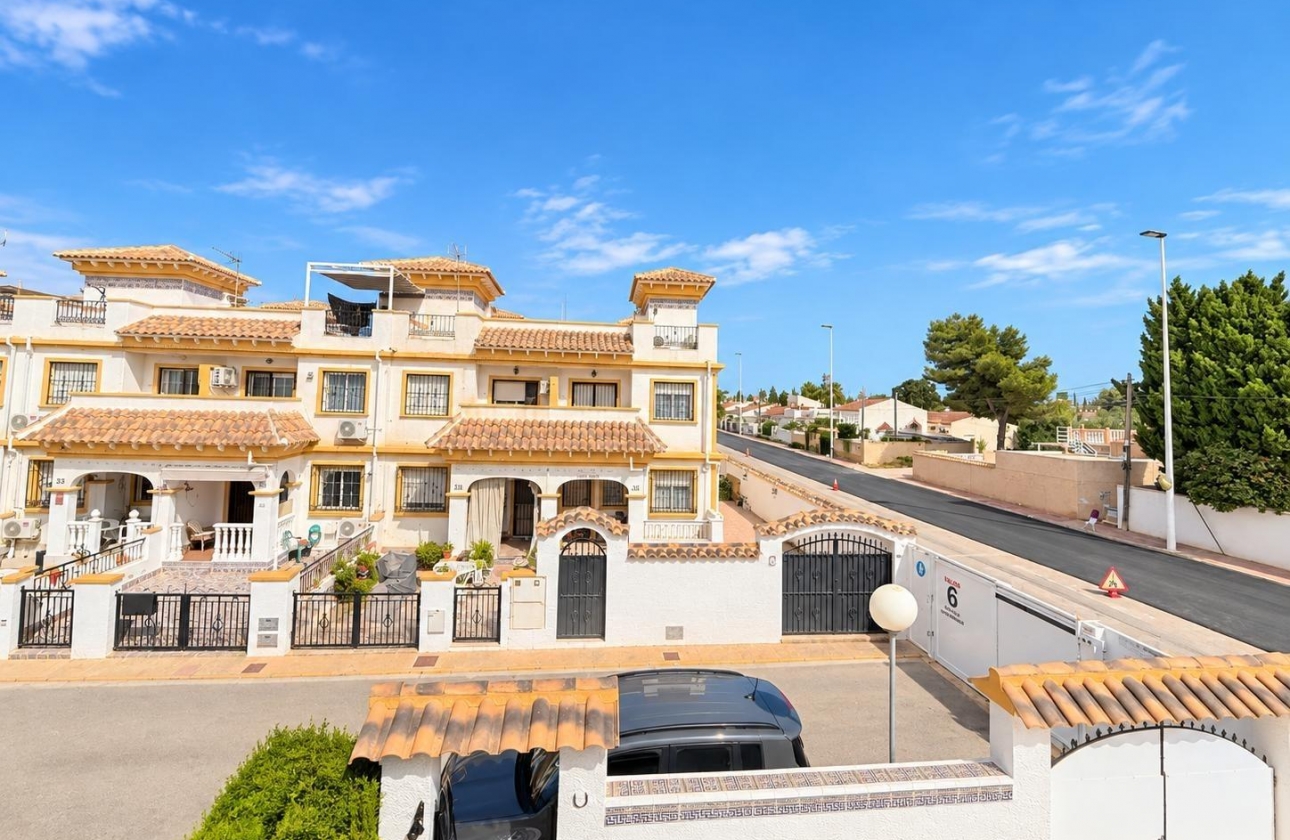 Reventa - Adosado - Torrevieja - El limonar