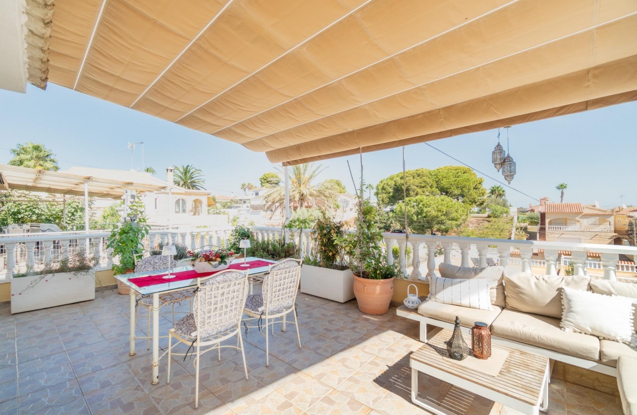 Reventa - Villa - Orihuela Costa - Los Balcones