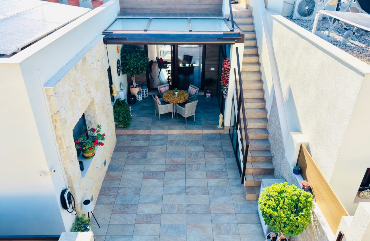 Resale - Semi-detached - Los Montesinos - La Herada