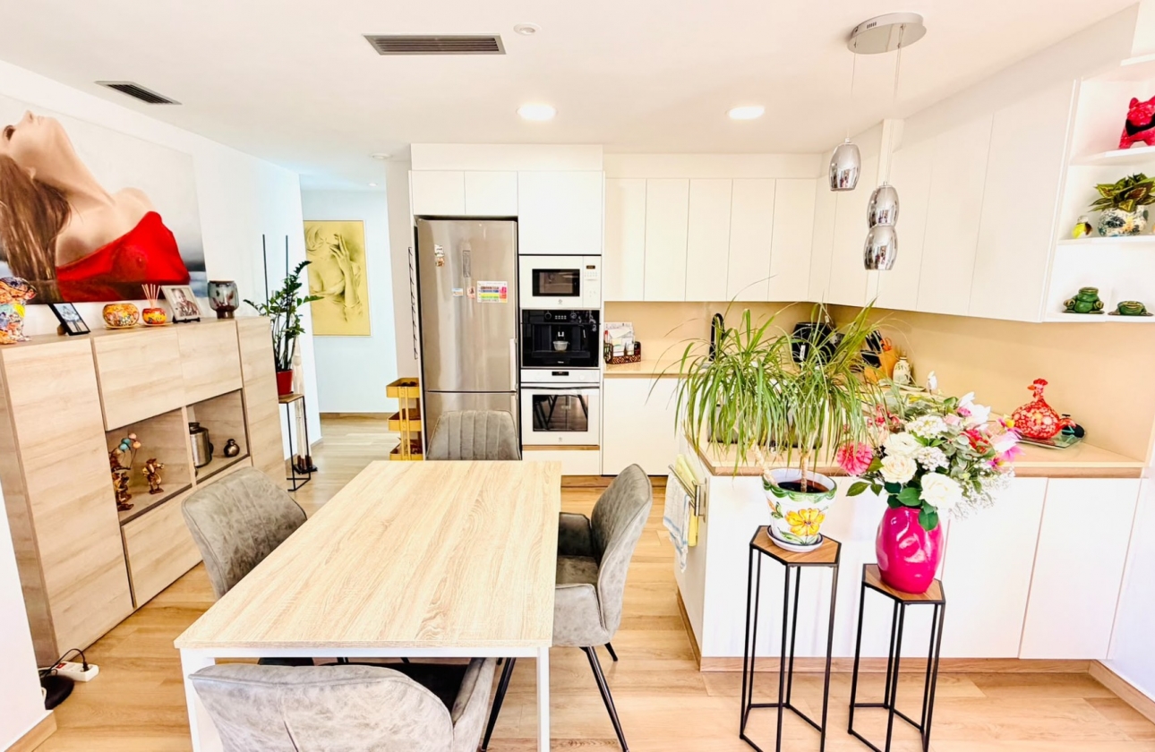 Resale - Semi-detached - Los Montesinos - La Herada