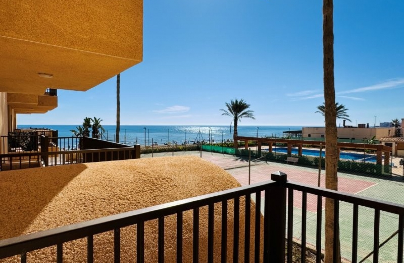 Rynek wtórny - Apartament - Torrevieja - Los Europeos