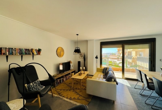 Rynek wtórny - Apartament - Torrevieja - Los Europeos