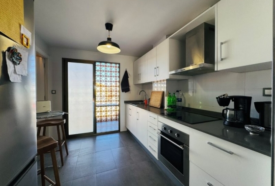 Rynek wtórny - Apartament - Torrevieja - Los Europeos
