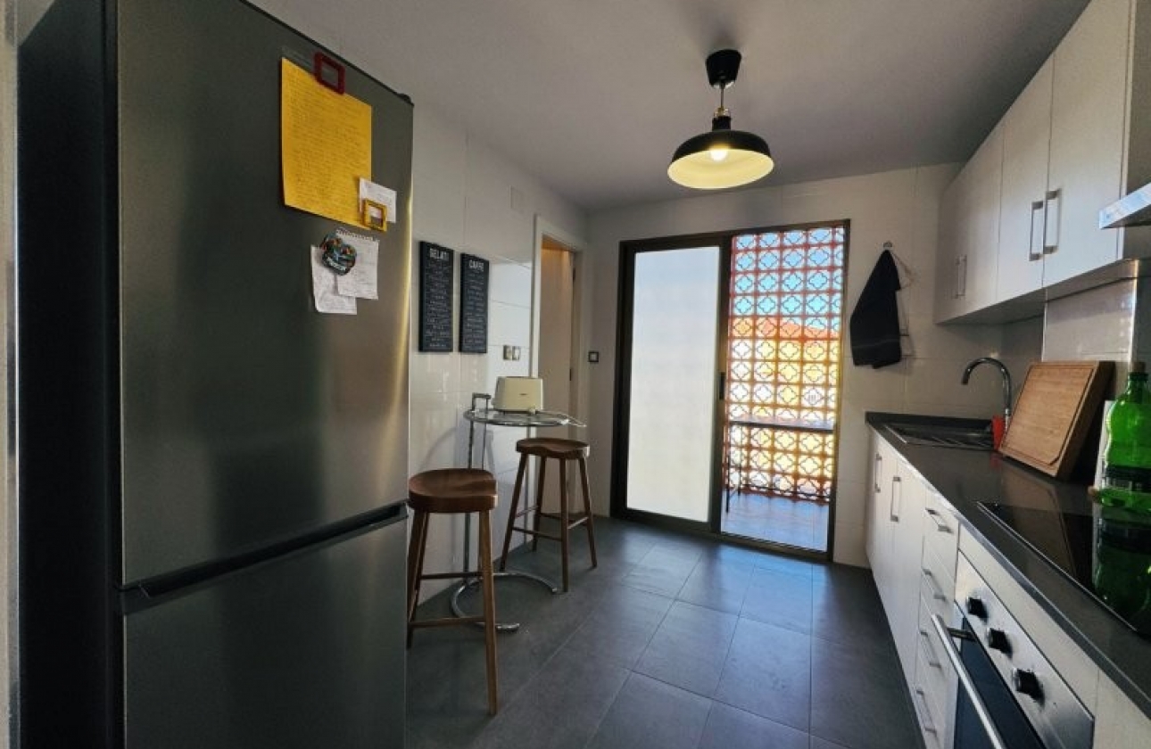 Rynek wtórny - Apartament - Torrevieja - Los Europeos
