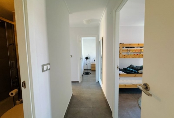 Rynek wtórny - Apartament - Torrevieja - Los Europeos
