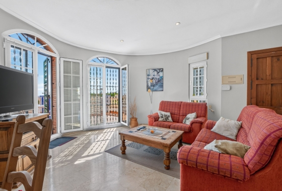 Resale - Villa - Orihuela Costa - Villamartín