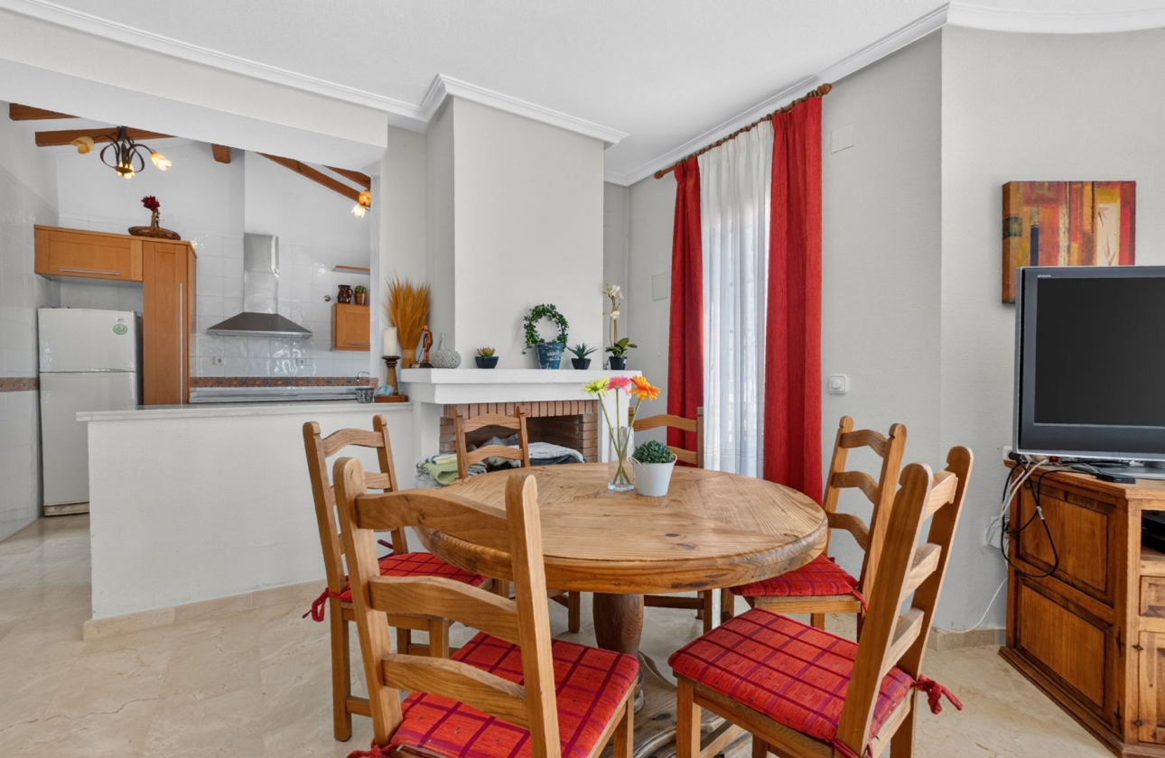 Resale - Villa - Orihuela Costa - Villamartín