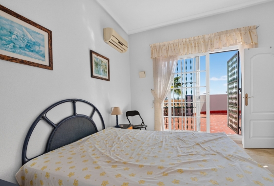Resale - Villa - Orihuela Costa - Villamartín