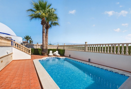Resale - Villa - Orihuela Costa - Villamartín