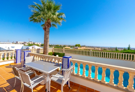 Resale - Villa - Orihuela Costa - Villamartín