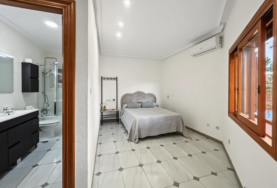 Reventa - Villa - Orihuela Costa - Campoamor