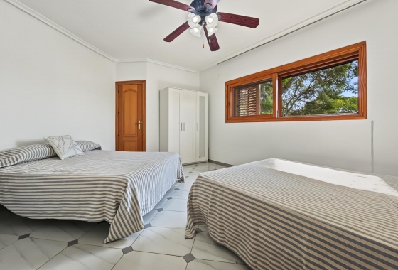 Reventa - Villa - Orihuela Costa - Campoamor