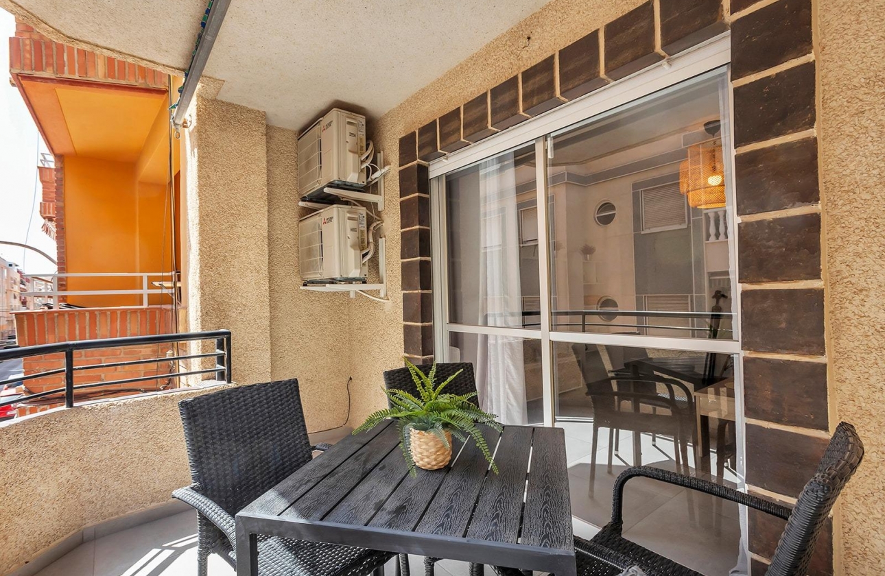 Reventa - Apartment - Torrevieja - Playa de los Locos