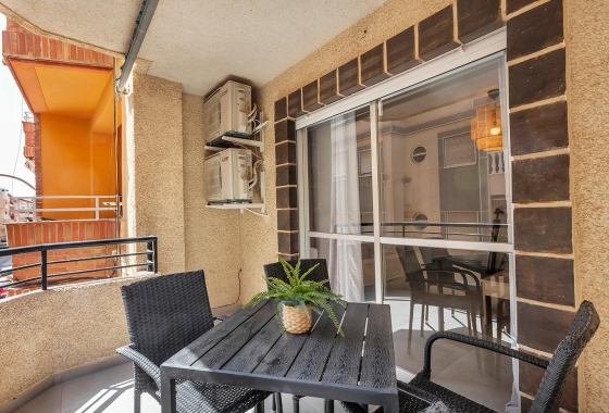 Reventa - Apartment - Torrevieja - Playa de los Locos