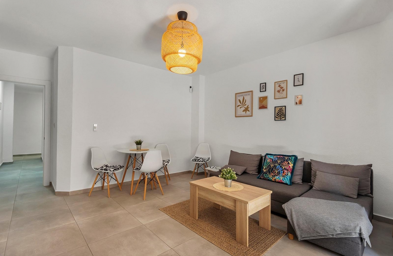 Reventa - Apartment - Torrevieja - Playa de los Locos