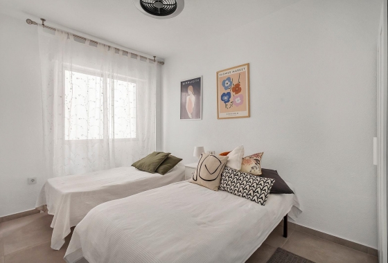 Reventa - Apartment - Torrevieja - Playa de los Locos
