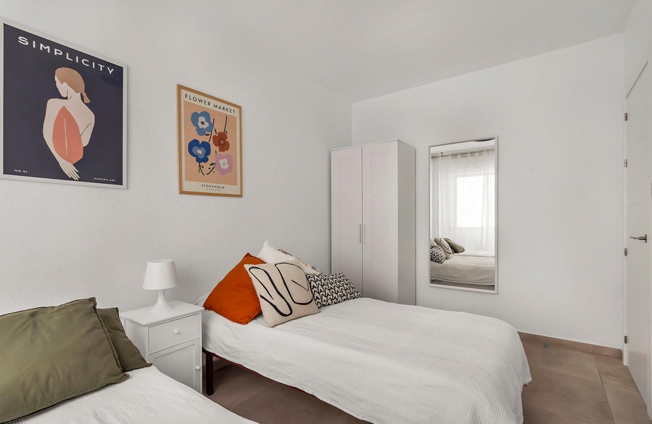 Reventa - Apartment - Torrevieja - Playa de los Locos