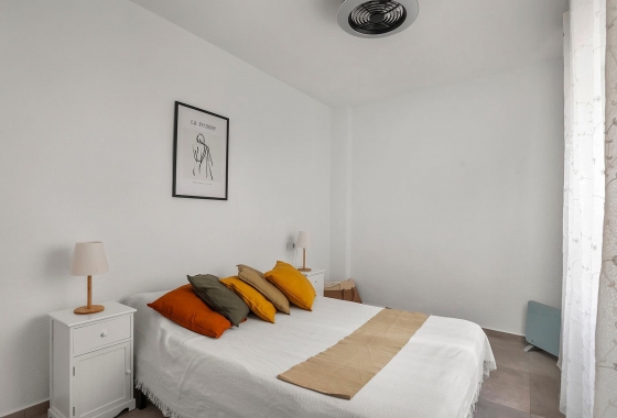 Reventa - Apartment - Torrevieja - Playa de los Locos
