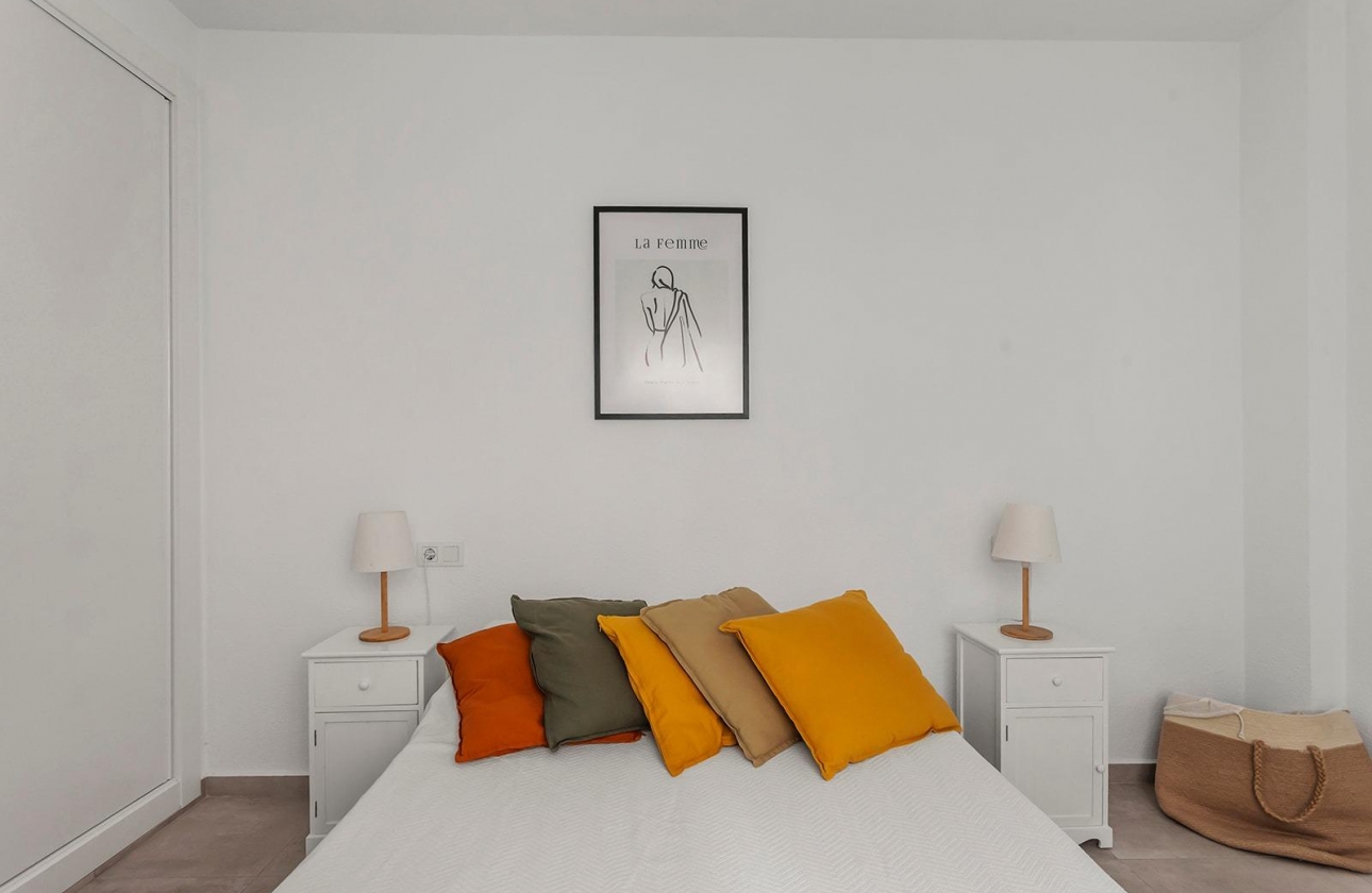 Reventa - Apartment - Torrevieja - Playa de los Locos